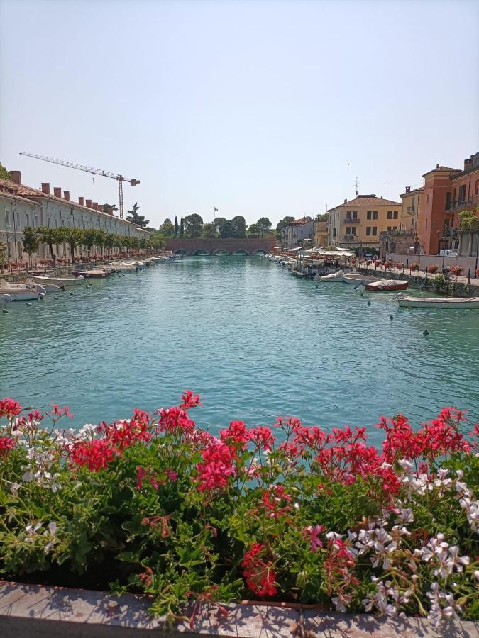 Home La Rosa Del Garda Peschiera del Garda Exterior photo